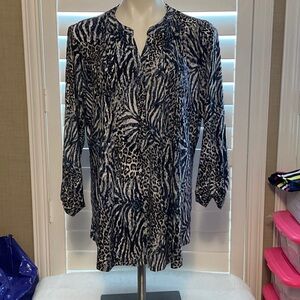 Elegant Animal Print Women's Blouse